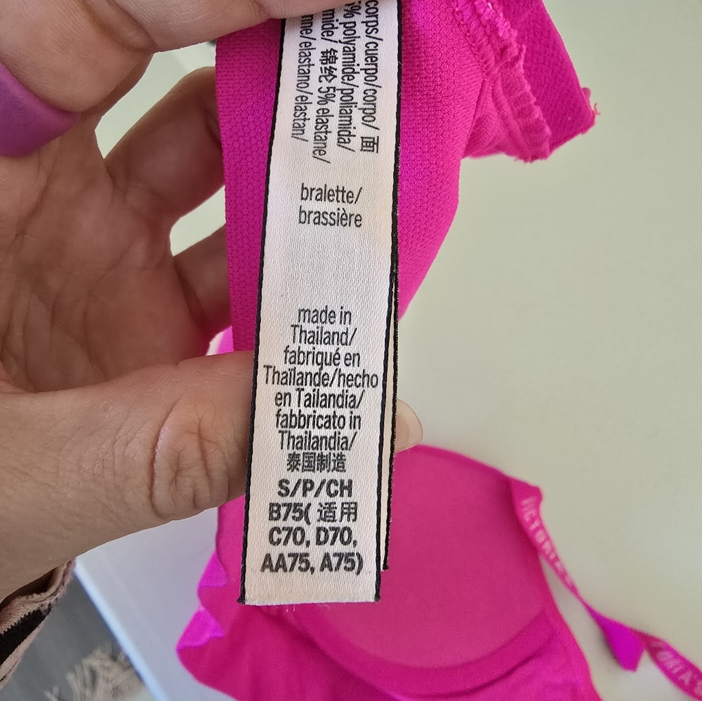 Victoria Secret Sports Bra